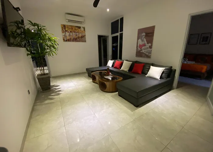 Villa Mabuk Legian (Bali)